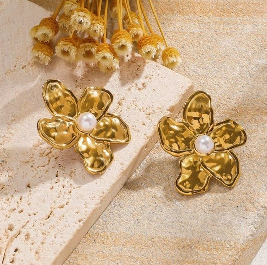 Aros "Flor con Perla"_Elegancia que se ve y se siente