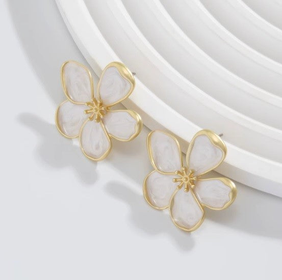 Aros "Tuerca de Flor" Blanco