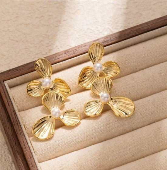 Aros “Doble Flor Dorada”