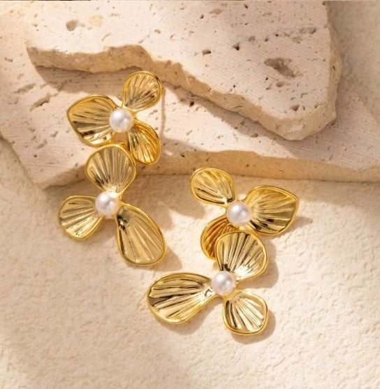 Aros “Doble Flor Dorada”