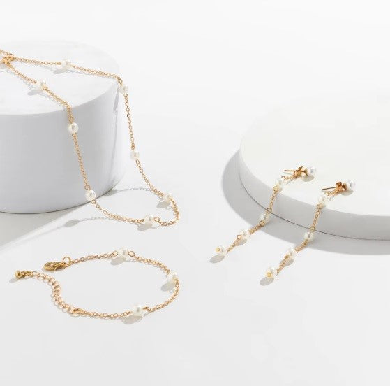 Set Elegance – Cadena de Perlas de Imitación + Opcional Pulsera/Colgante (Diseño Delicado)