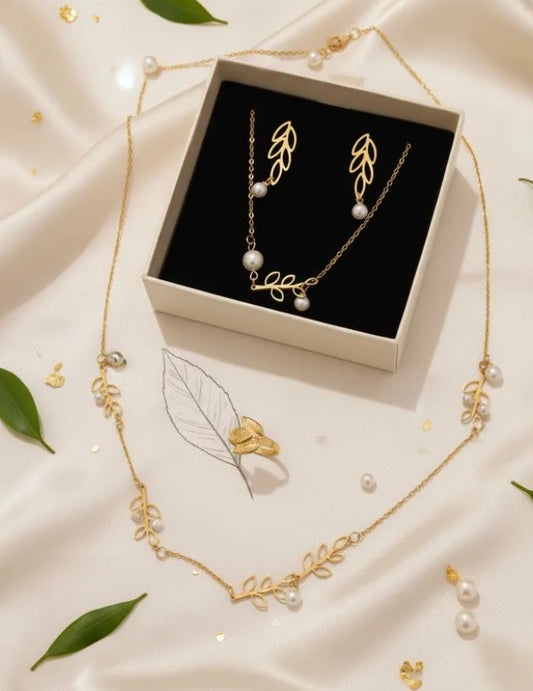 Conjunto "Cadena y aros de hojas" Dorado