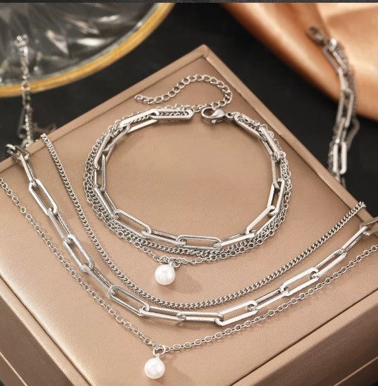 Conjunto "Cadena en capas"